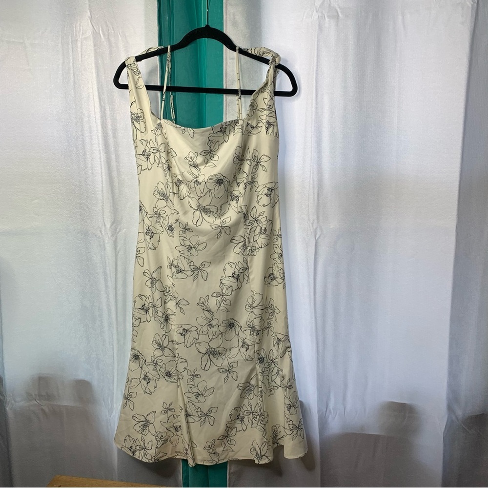 Anthropologie current‎ air floral cream sheath dress cold shoulder size medium
